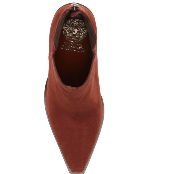 Vince Camuto leather upper Welland Bootie - Picture 2 of 7